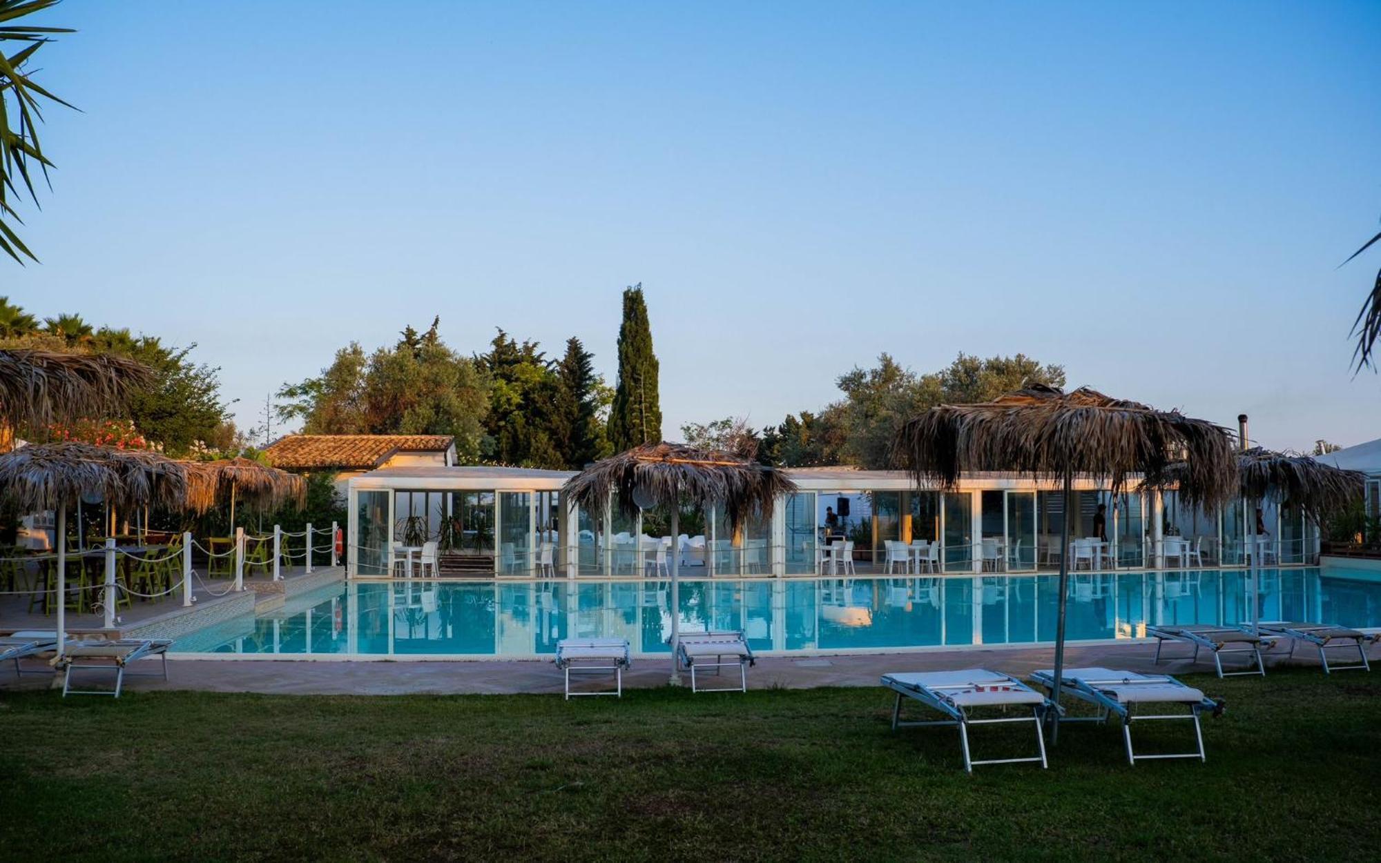 Valle Di Mare Country Resort Fontane Bianche Exteriér fotografie